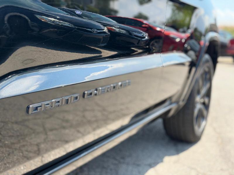 Jeep Grand Cherokee Laredo 4WD 2019
