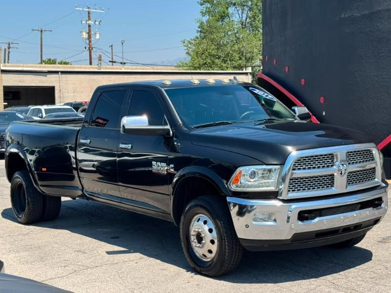 RAM 3500 Laramie Crew Cab LWB 4WD DRW 2017