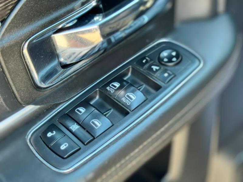 RAM 3500 Laramie Crew Cab LWB 4WD DRW 2017
