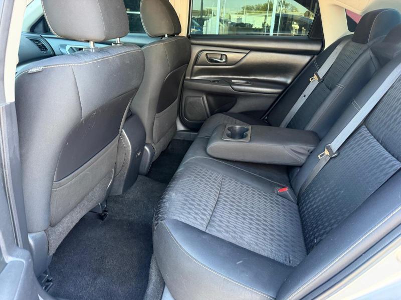 Nissan Altima 2.5 SV 2018