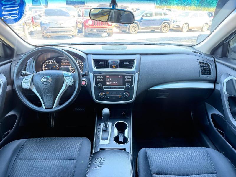 Nissan Altima 2.5 SV 2018