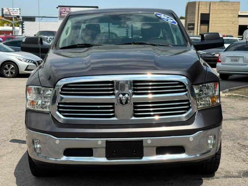 RAM 1500 SLT Crew Cab SWB 4WD 2016
