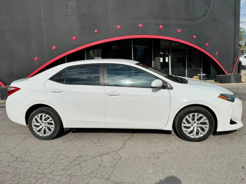 Toyota Corolla L CVT 2018