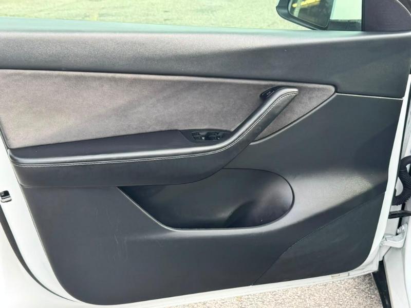 Tesla Model Y Long Range 2021