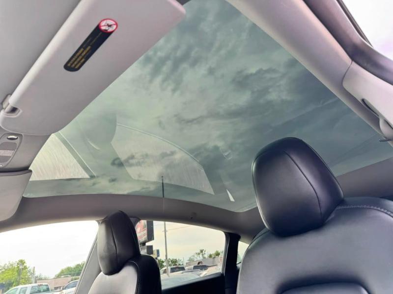 Tesla Model Y Long Range 2021