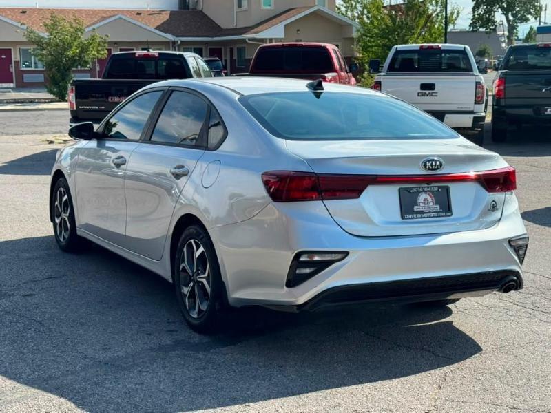 Kia Forte FE 2021