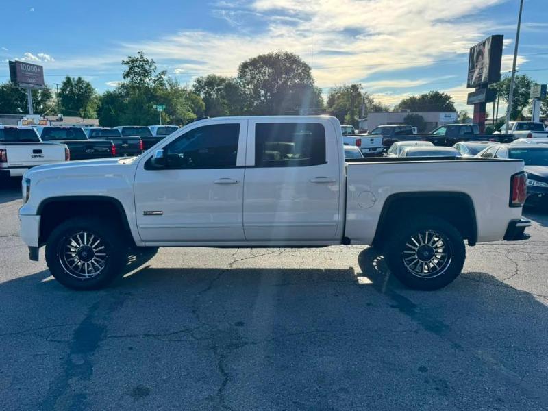 GMC Sierra 1500 SLT Crew Cab Long Box 4WD 2017