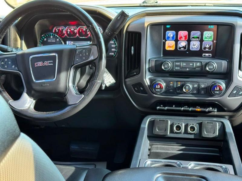 GMC Sierra 1500 SLT Crew Cab Long Box 4WD 2017