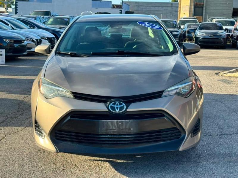 Toyota Corolla XLE CVT 2019