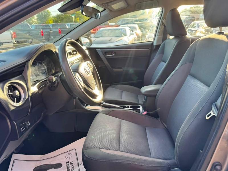 Toyota Corolla XLE CVT 2019