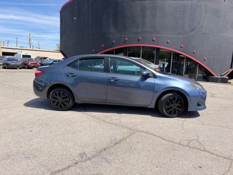 Toyota Corolla XLE CVT 2019