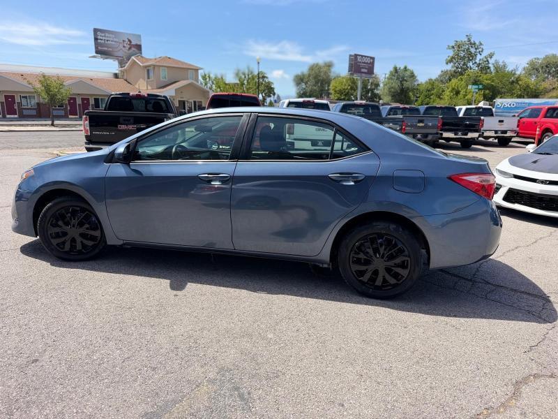 Toyota Corolla XLE CVT 2019