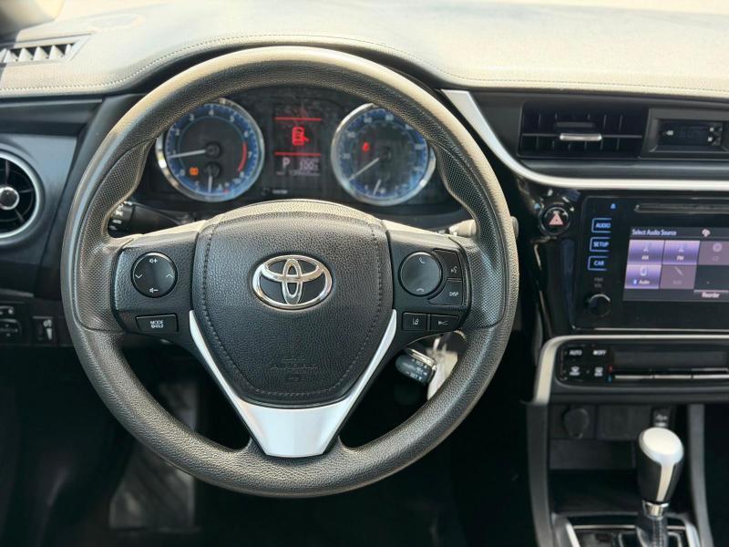 Toyota Corolla XLE CVT 2019