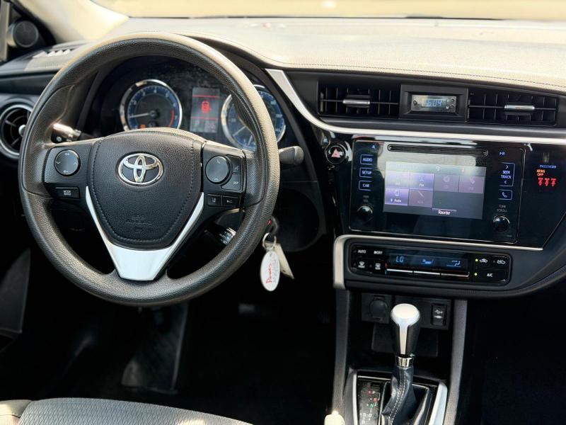 Toyota Corolla XLE CVT 2019