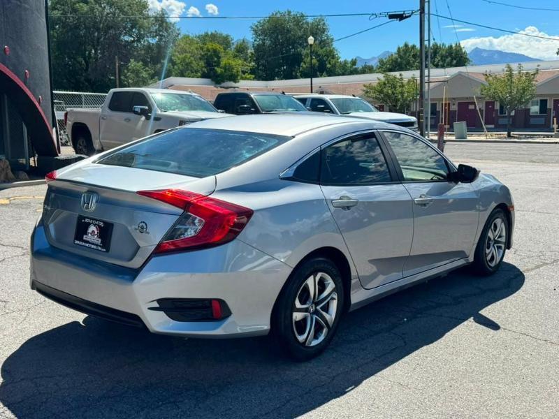 Honda Civic LX Sedan CVT 2018
