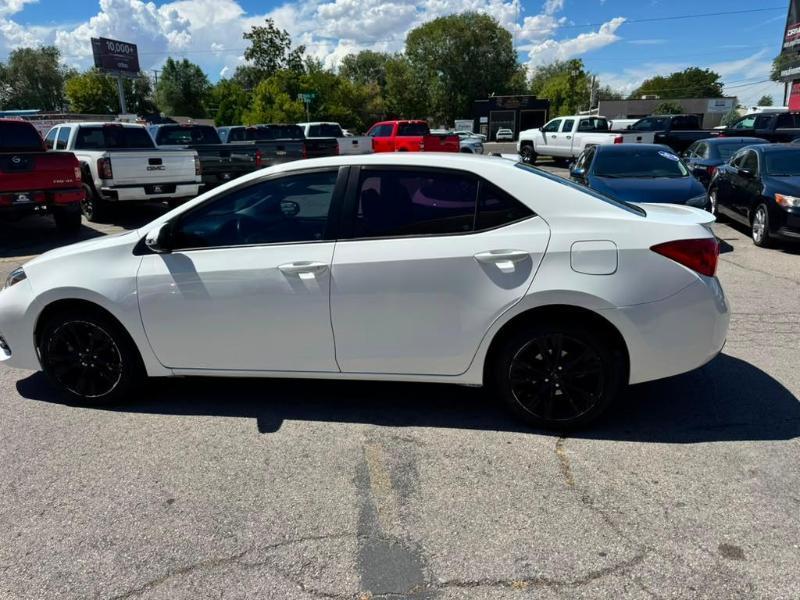 Toyota Corolla LE CVT 2017