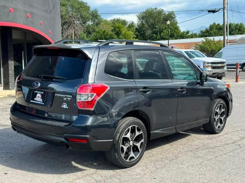 Subaru Forester 2.0XT Touring 2014