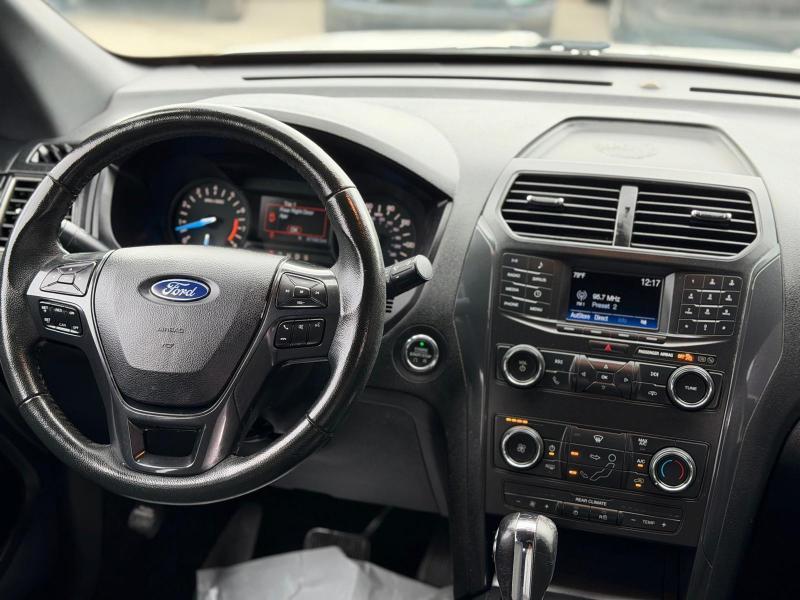 Ford Explorer XLT 4WD 2019