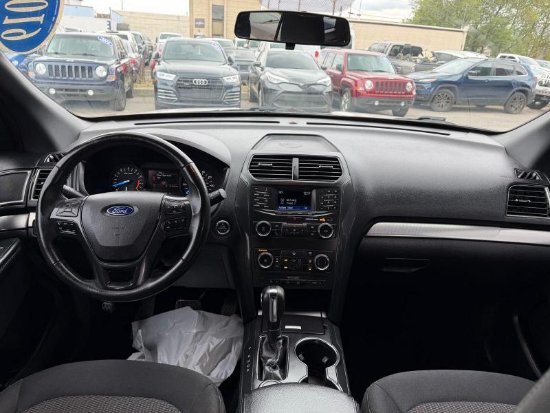 Ford Explorer XLT 4WD 2019