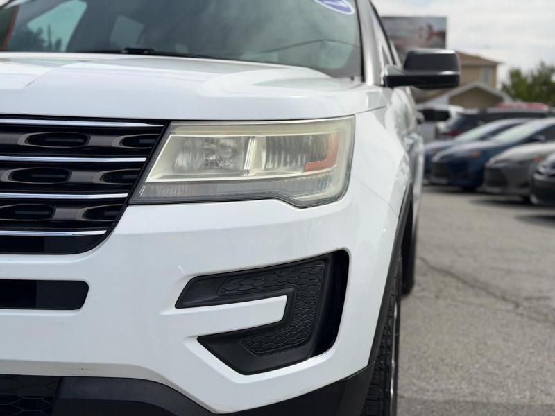 Ford Explorer Base 4WD 2017