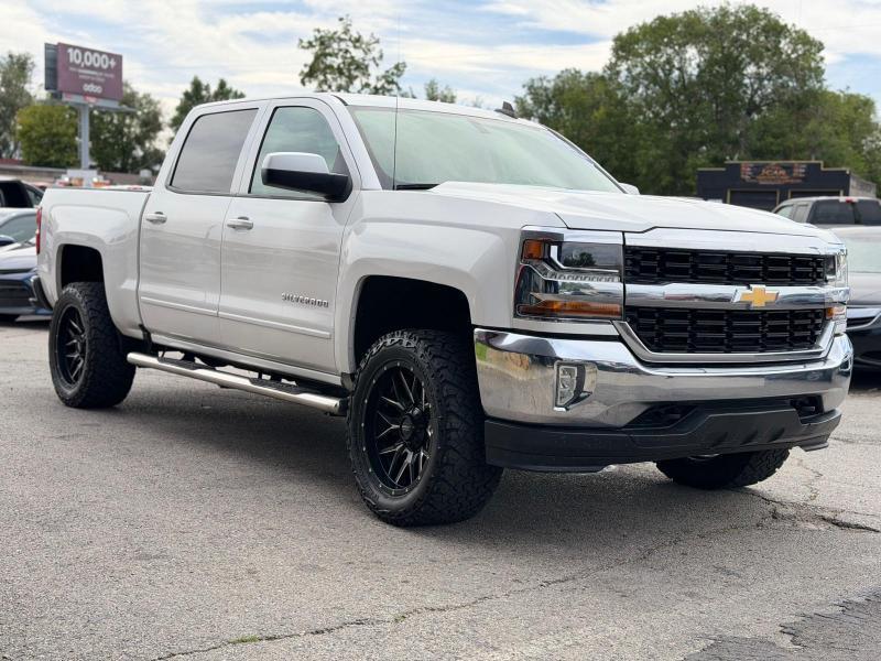 Chevrolet Silverado 1500 LT Crew Cab 4WD 2017