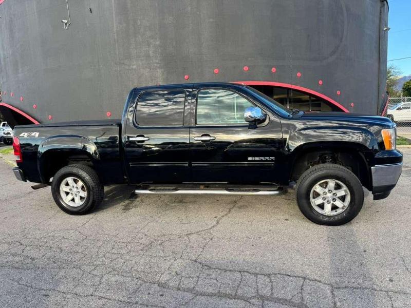 GMC Sierra 1500 SLE Crew Cab 4WD 2013