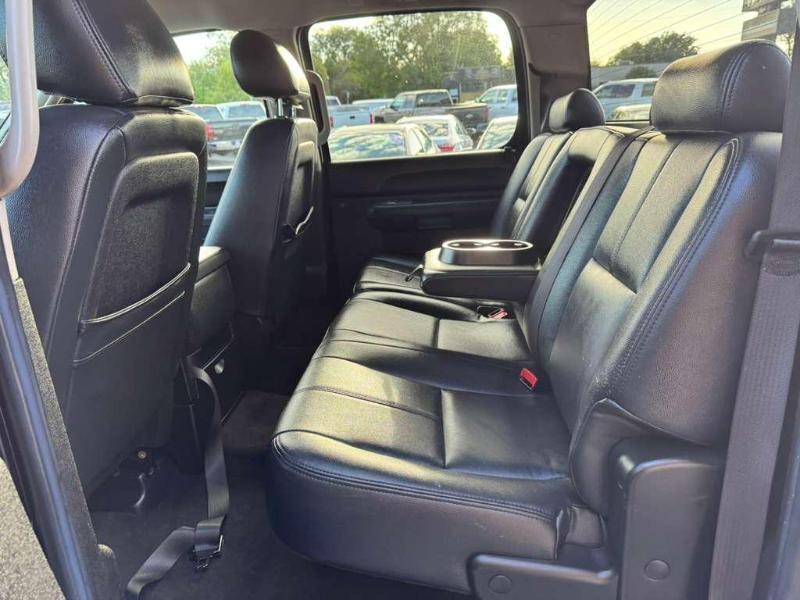 GMC Sierra 1500 SLE Crew Cab 4WD 2013