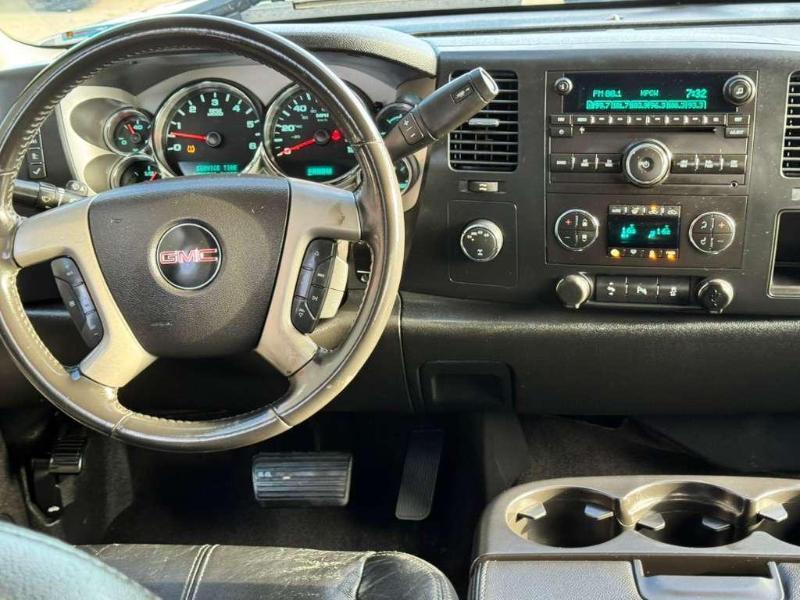 GMC Sierra 1500 SLE Crew Cab 4WD 2013