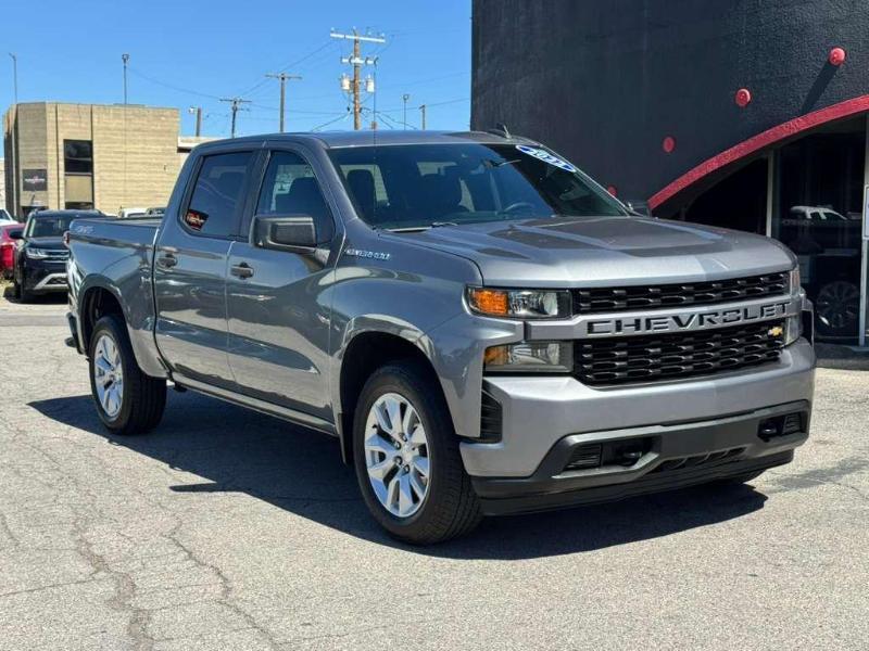 Chevrolet Silverado 1500 Limited Custom Crew Cab Short Box 4WD 2022