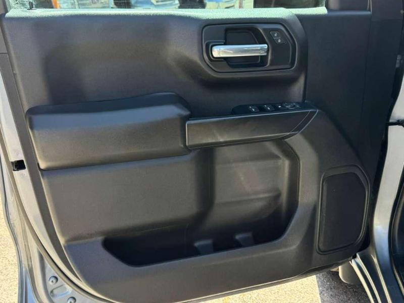 Chevrolet Silverado 1500 Limited Custom Crew Cab Short Box 4WD 2022