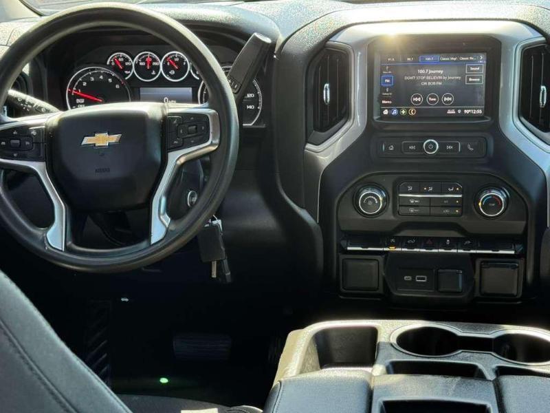 Chevrolet Silverado 1500 Limited Custom Crew Cab Short Box 4WD 2022