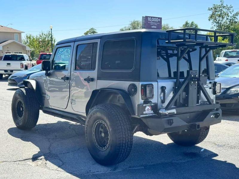 Jeep Wrangler Unlimited Sport 4WD 2013