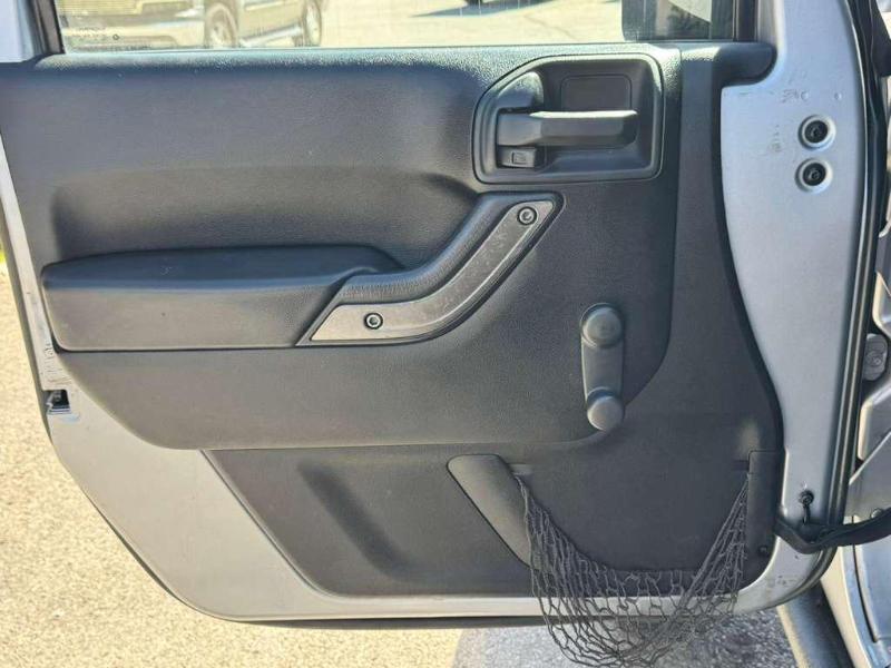 Jeep Wrangler Unlimited Sport 4WD 2013