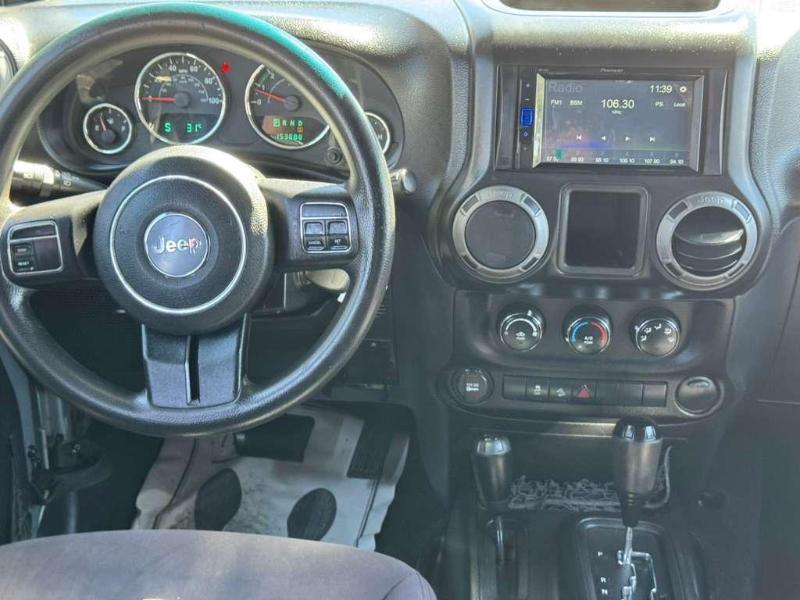 Jeep Wrangler Unlimited Sport 4WD 2013