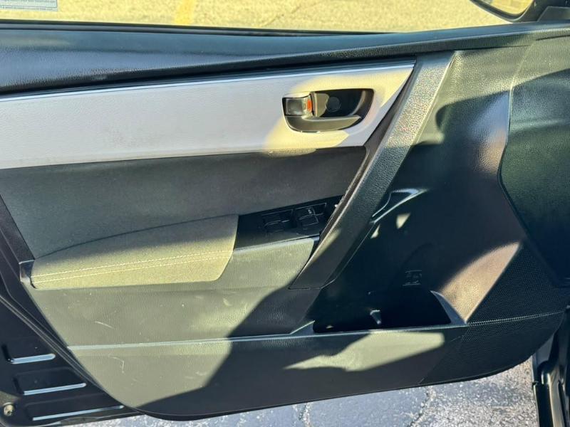 Toyota Corolla L CVT 2018