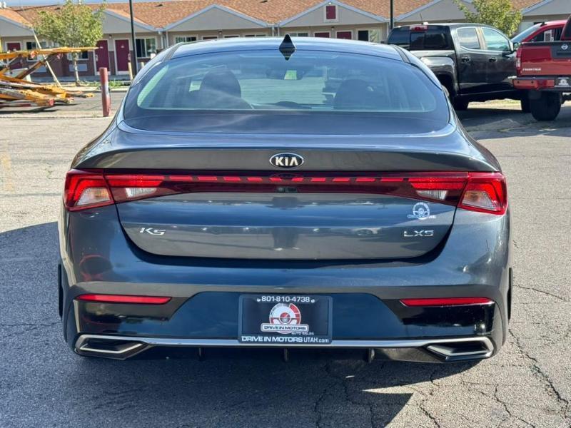Kia K5 LXS 2021