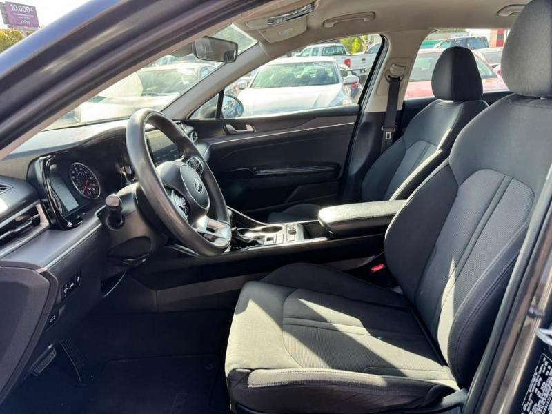 Kia K5 LXS 2021