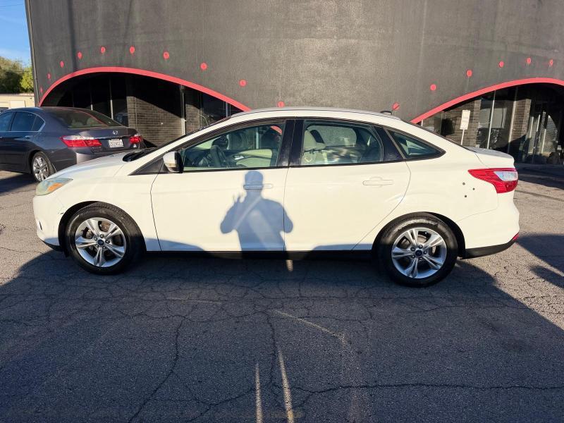 Ford Focus SE Sedan 2014