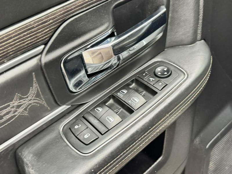 RAM 1500 Longhorn Crew Cab SWB 4WD 2015