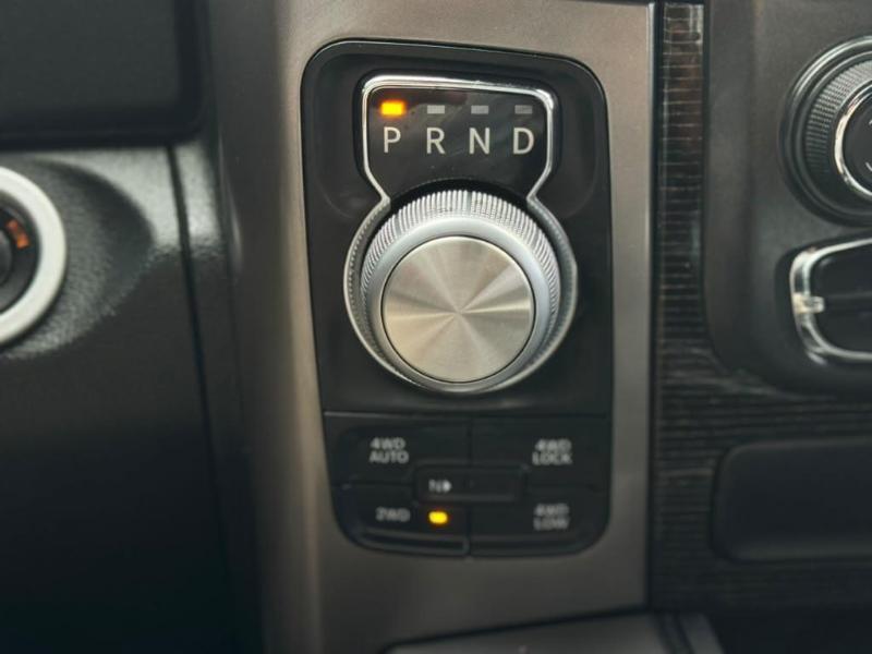 RAM 1500 Longhorn Crew Cab SWB 4WD 2015
