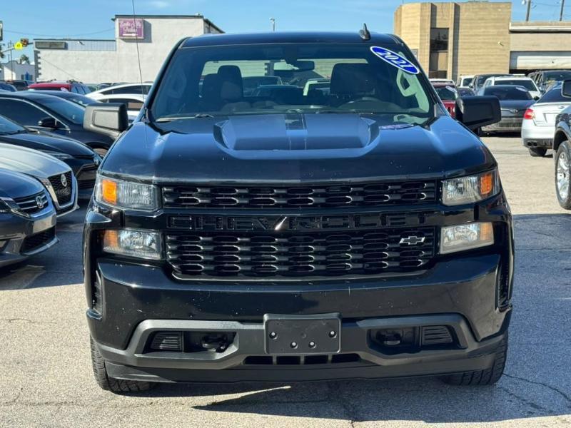 Chevrolet Silverado 1500 Custom Crew Cab Short Box 4WD 2021