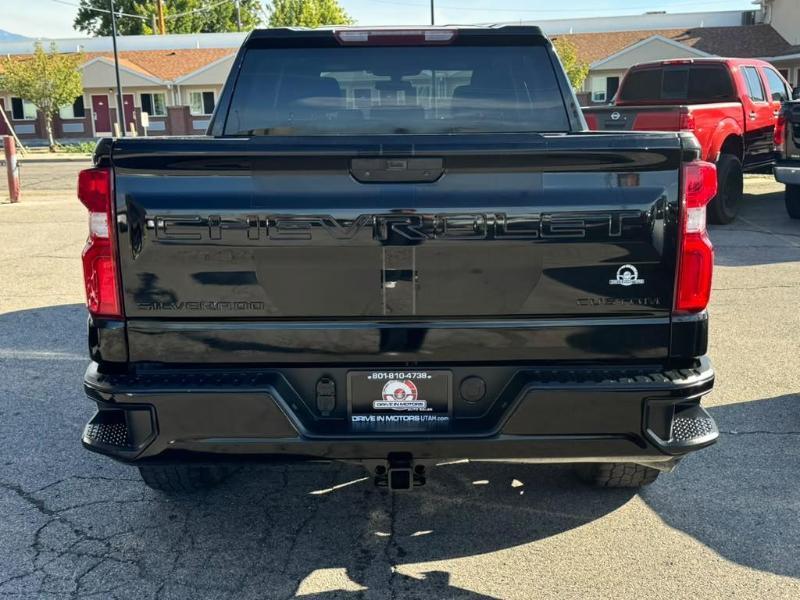 Chevrolet Silverado 1500 Custom Crew Cab Short Box 4WD 2021