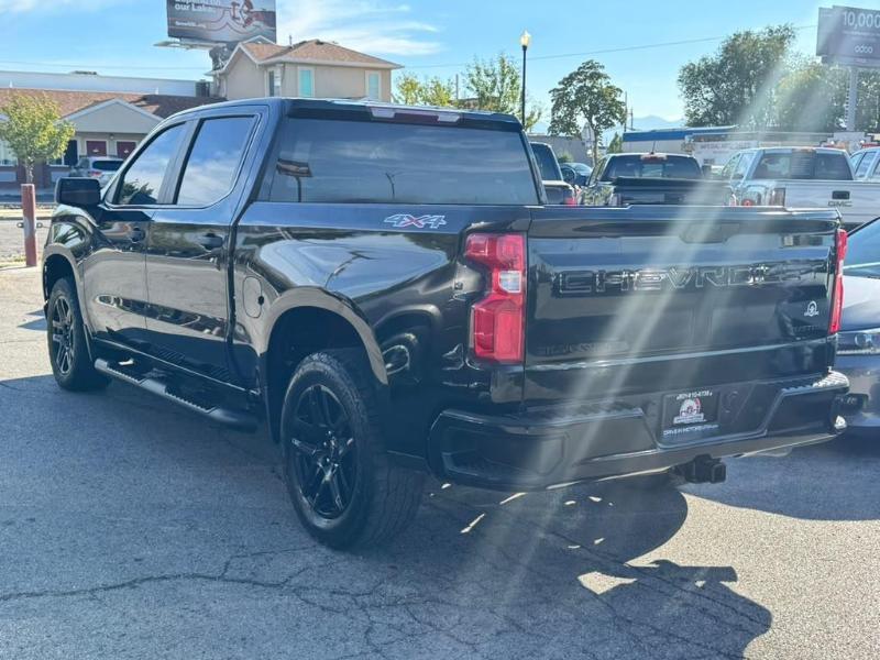 Chevrolet Silverado 1500 Custom Crew Cab Short Box 4WD 2021