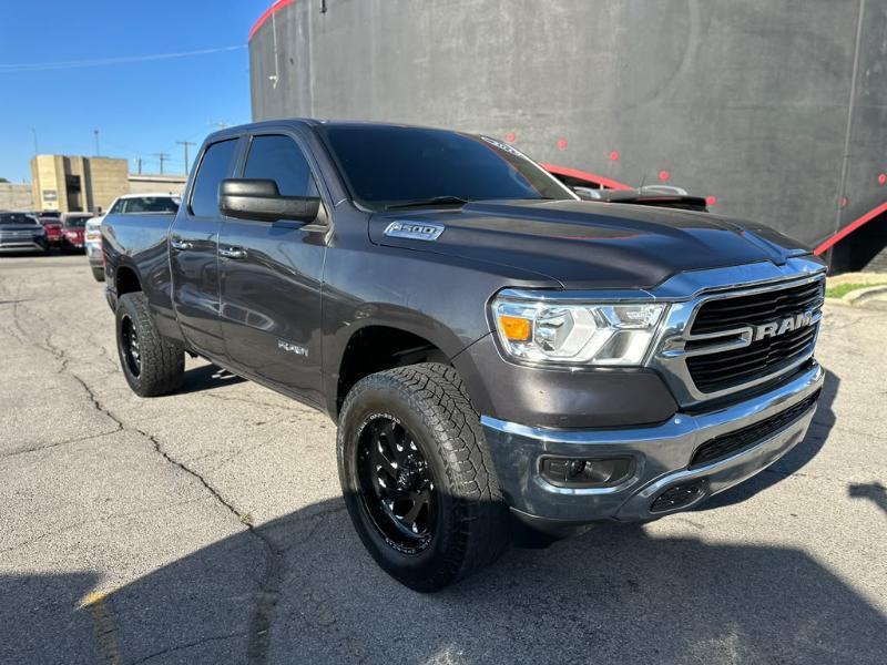 RAM 1500 Big Horn Quad Cab 4WD 2019