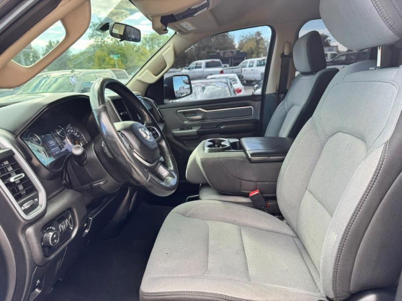 RAM 1500 Big Horn Quad Cab 4WD 2019