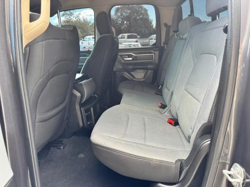 RAM 1500 Big Horn Quad Cab 4WD 2019