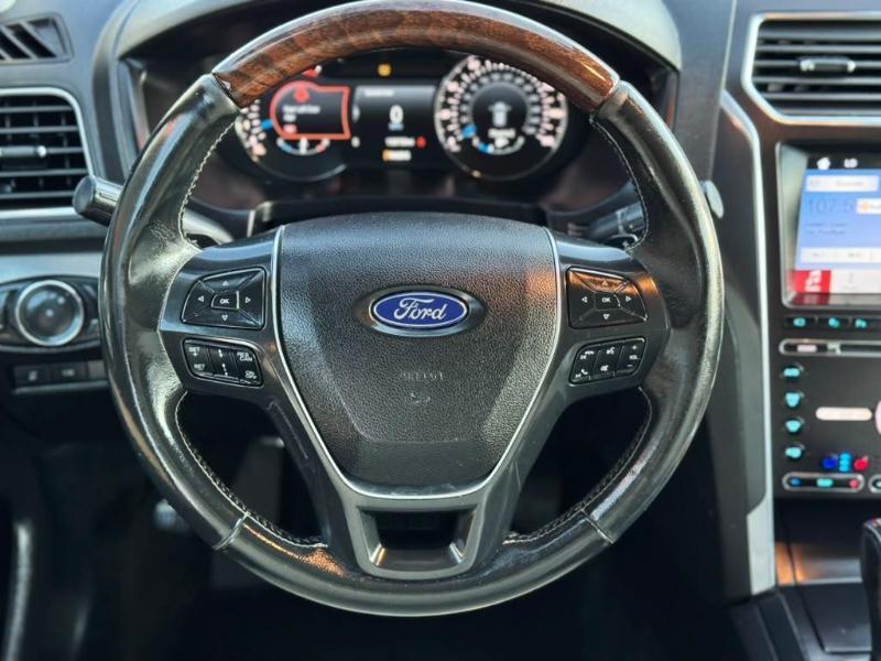 Ford Explorer Platinum AWD 2017