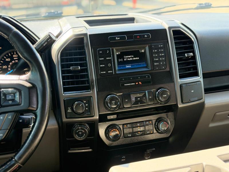 Ford F-150 Lariat SuperCrew 6.5-ft. Bed 4WD 2017