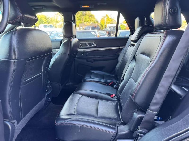 Ford Explorer Sport 4WD 2016