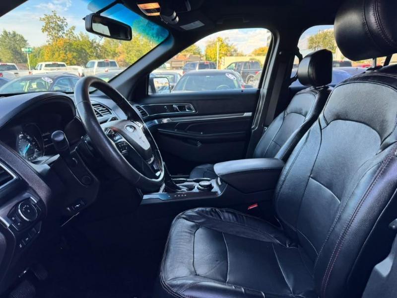 Ford Explorer Sport 4WD 2016